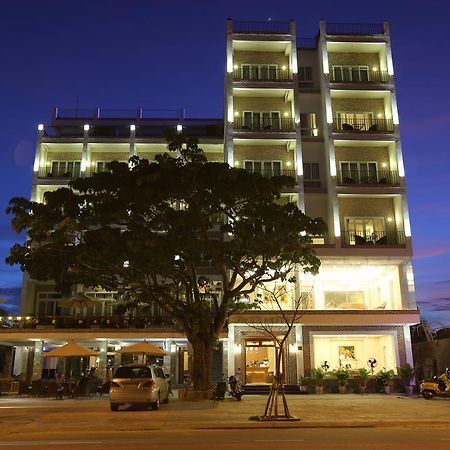 Jazz Hotel Da Nang Bagian luar foto